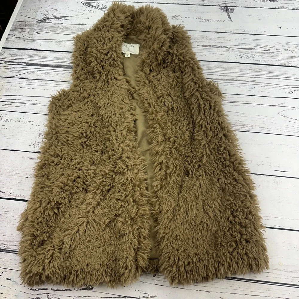 Ashley by 26 International Faux Fur Vest Women's Size S Brown Shaggy Open Front